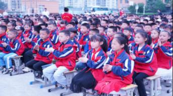 场管他激低频。3525驱动频率在300Hz一3KHz之间可以调整。问高压输出串电容后可以直接下水吗游戏画面